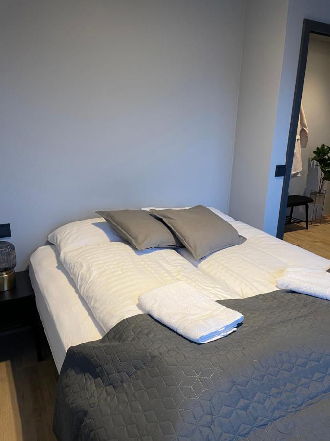 Lovely Apartment With Hot Tub Access Akureyri Luaran gambar